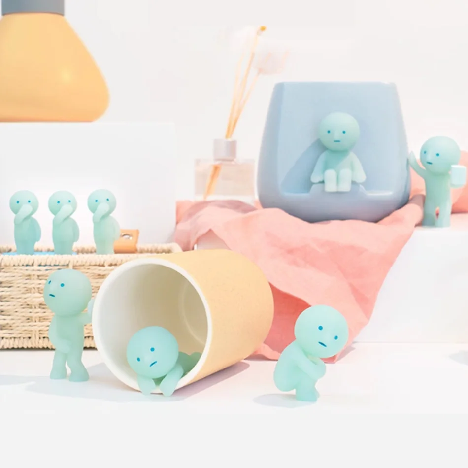 Mini personaggi luminosi al bu - Yoga In Fitness First recensione e prezzo